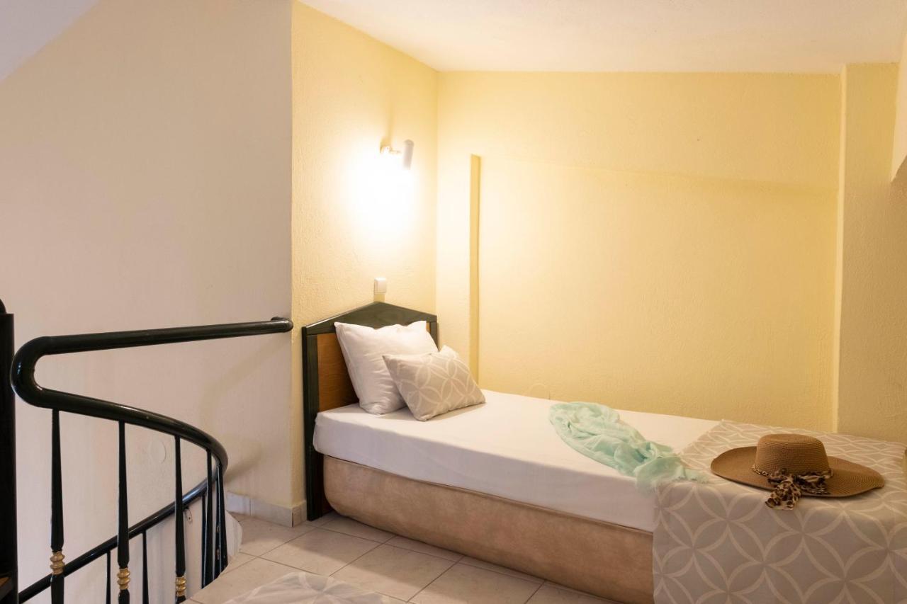 Aristides Hotel ฟูร์กา ภายนอก รูปภาพ