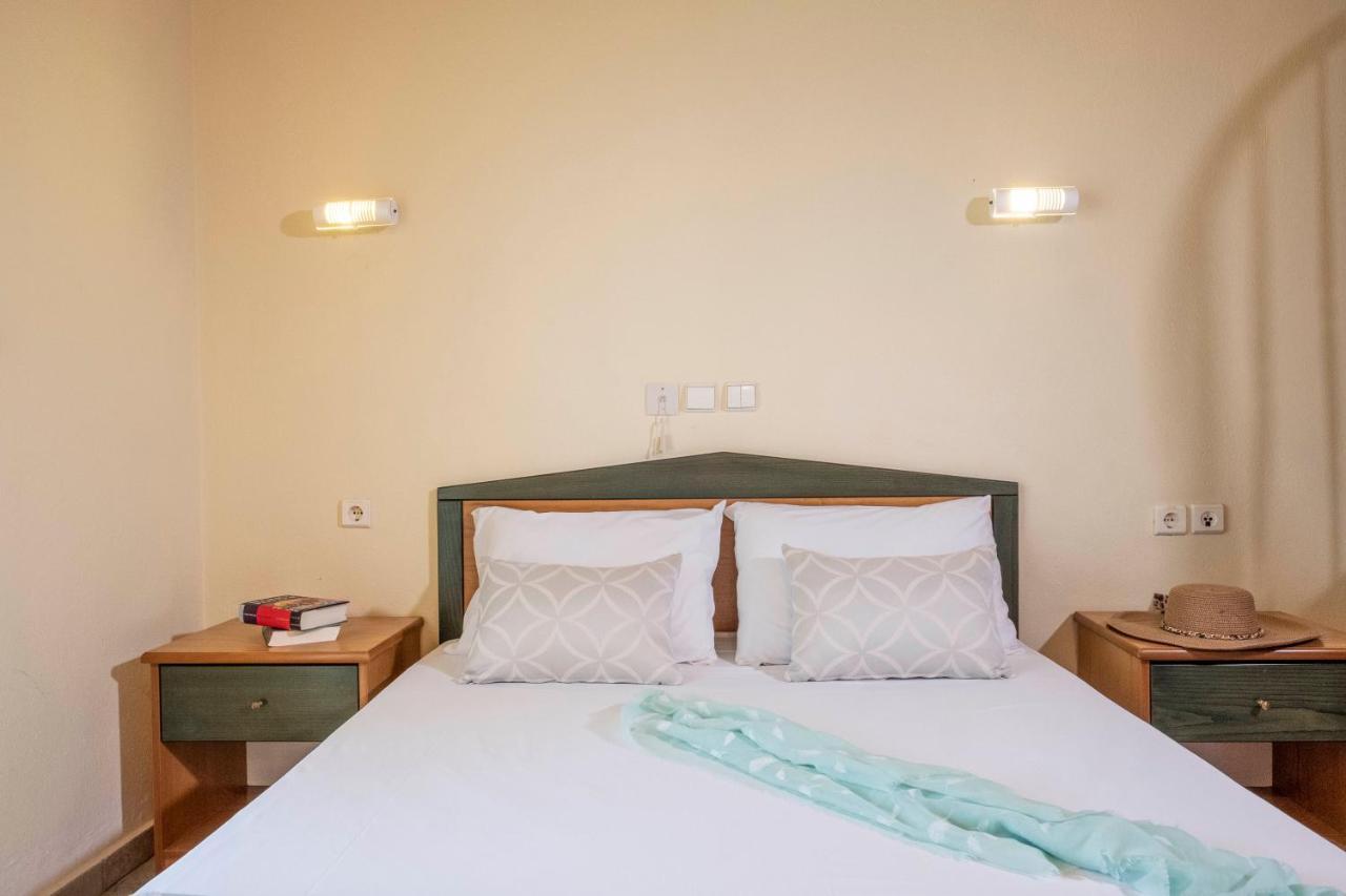 Aristides Hotel ฟูร์กา ภายนอก รูปภาพ